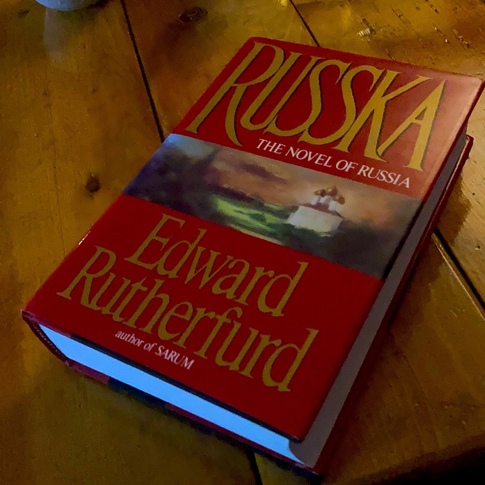 2/$10  EUC Russia: The novel of Russia/Edward Rutherford
